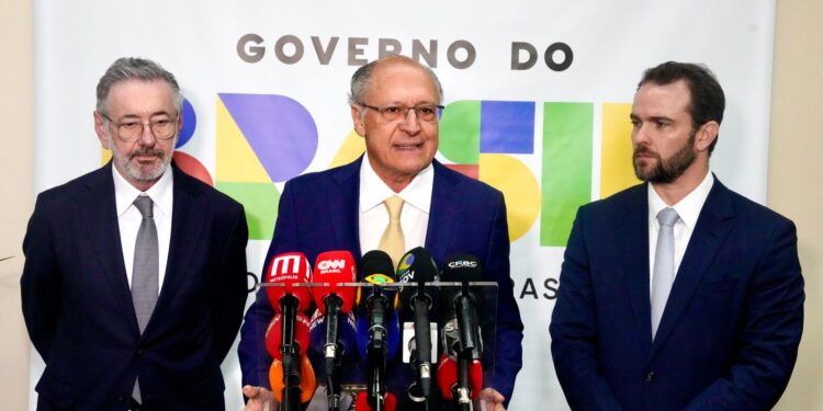 Alckmin: Pix é patrimônio nacional e não entra em negociação com EUA